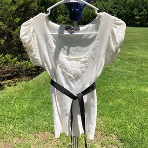 Heart Soul White Blouse with black belt Small